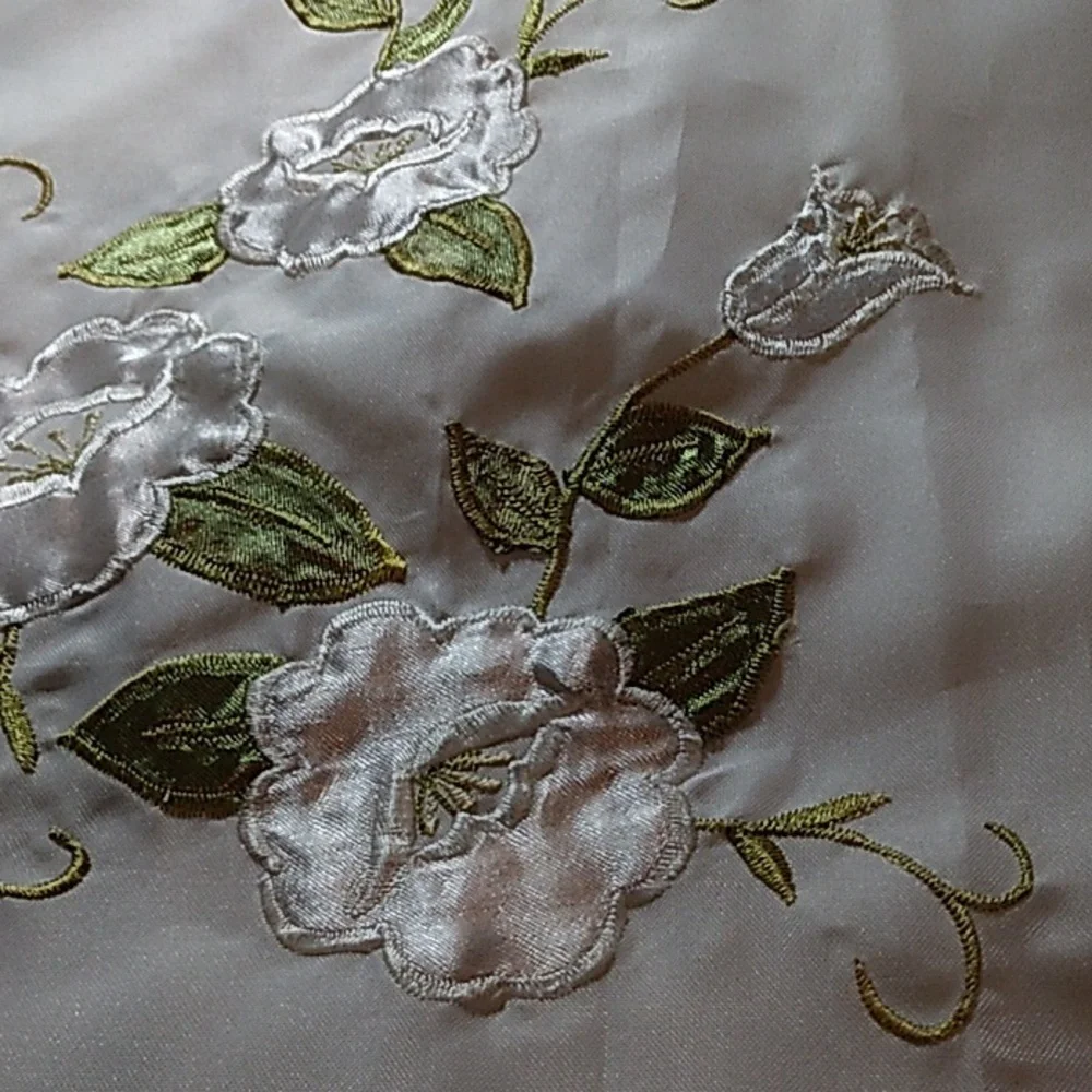 Shower curtain embroidered floral